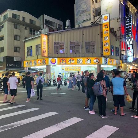 星霖之家 Apartment Taichung Luaran gambar