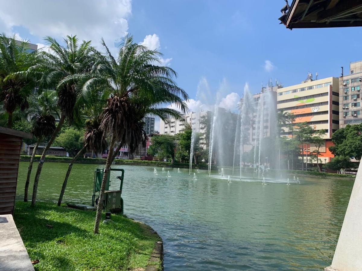 星霖之家 Apartment Taichung Luaran gambar