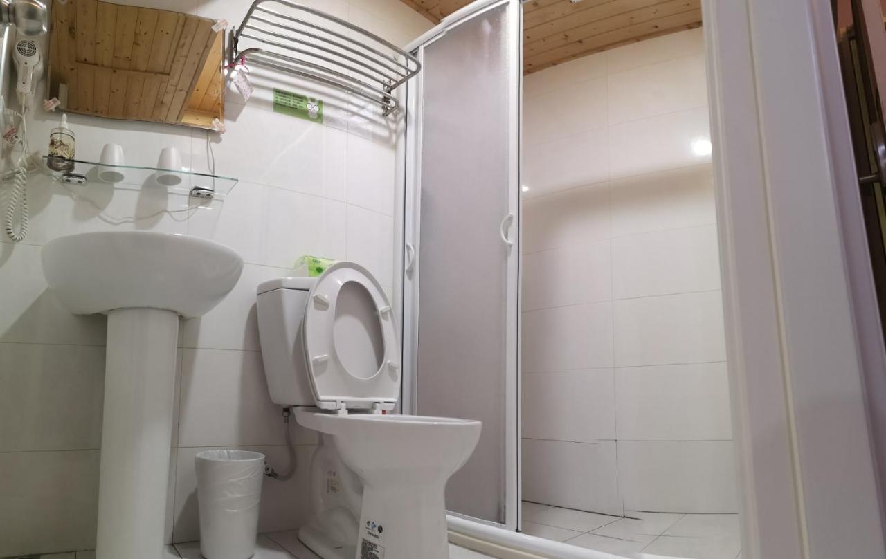 星霖之家 Apartment Taichung Luaran gambar